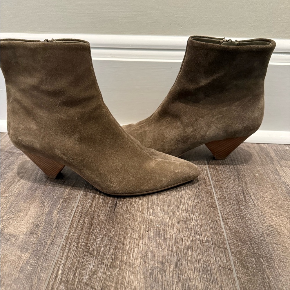 Vince Women's Alder Cone Heel Suede Ankle Boots